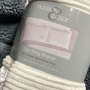 Cream Corduroy King ShamsNWT
